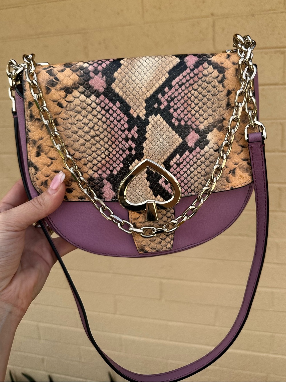 Adorable snakeskin katespade